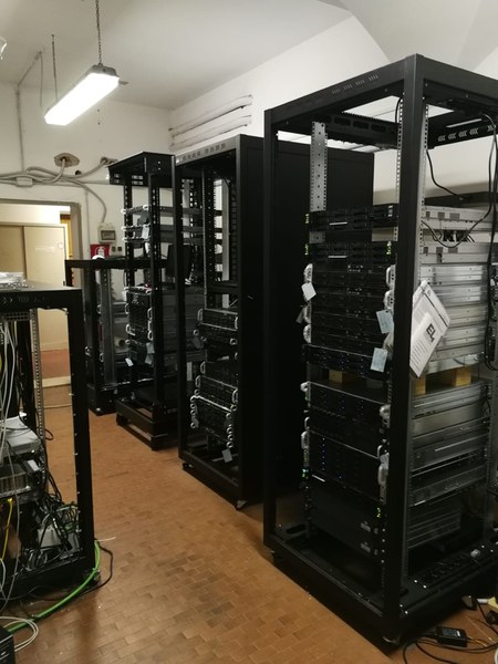 Server room / 2